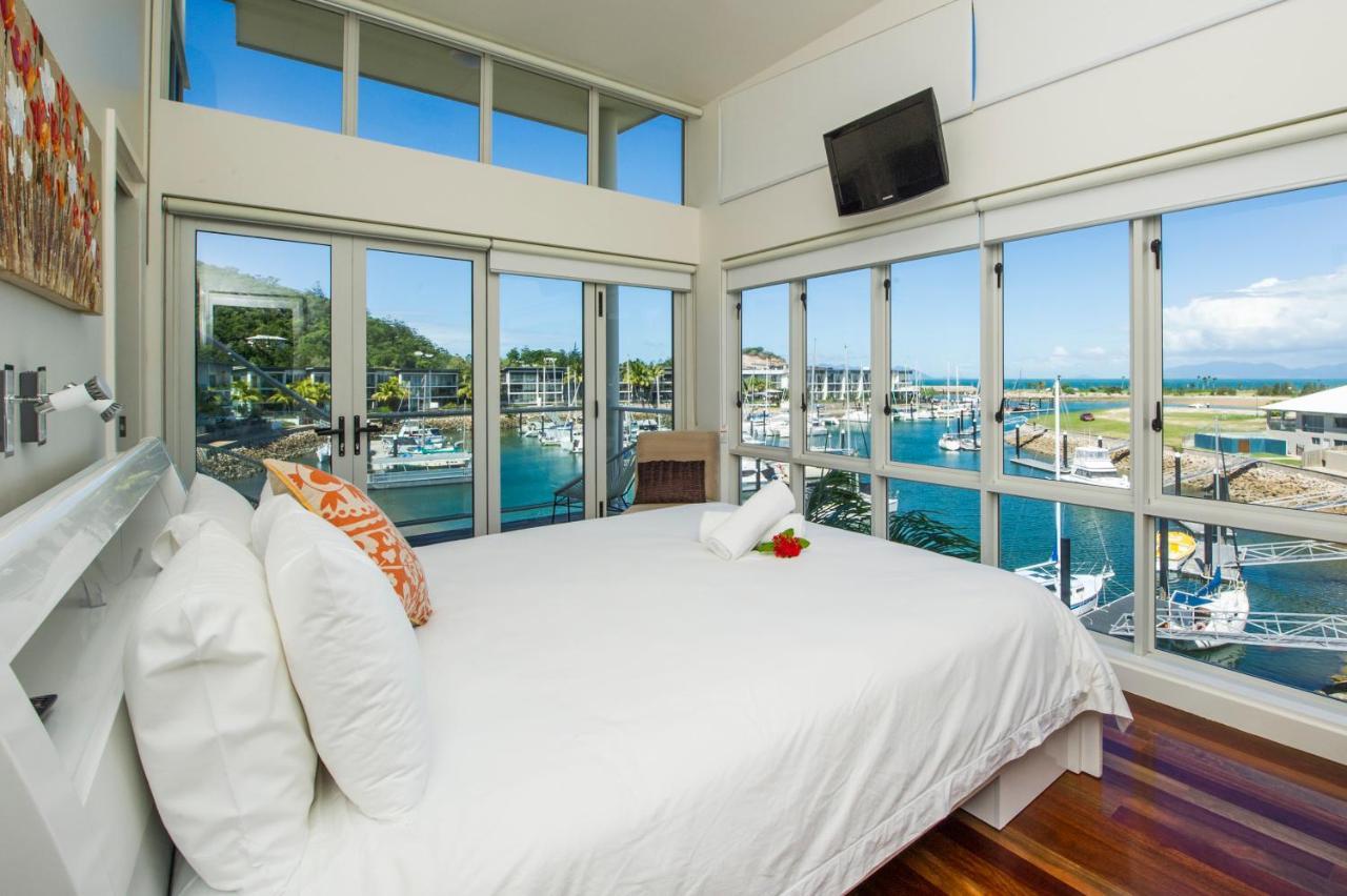 Beachside Magnetic Harbour Apartments Nelly Bay Екстер'єр фото