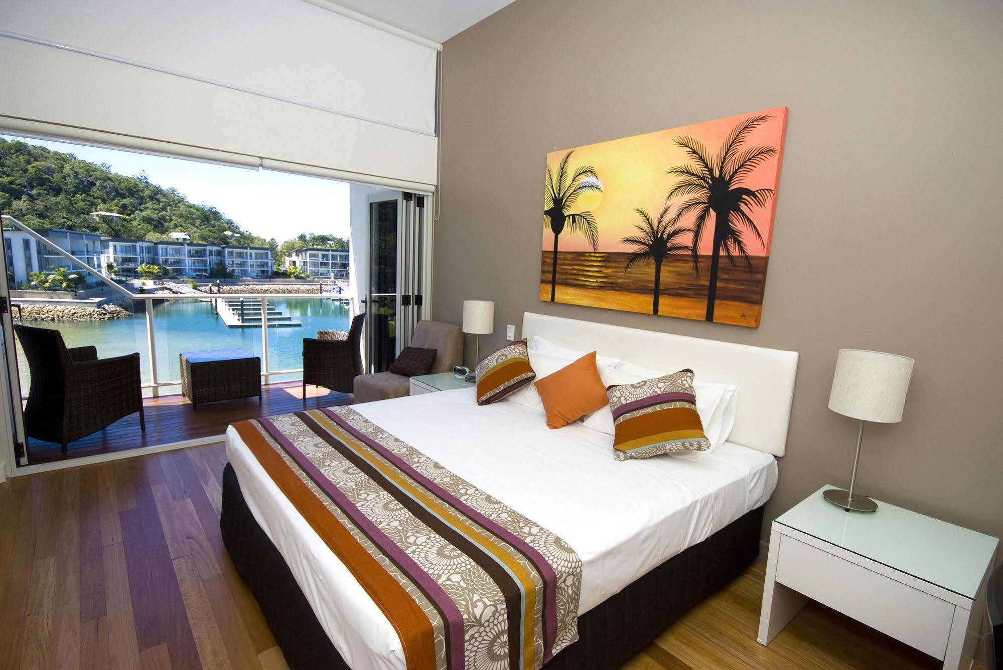 Beachside Magnetic Harbour Apartments Nelly Bay Екстер'єр фото